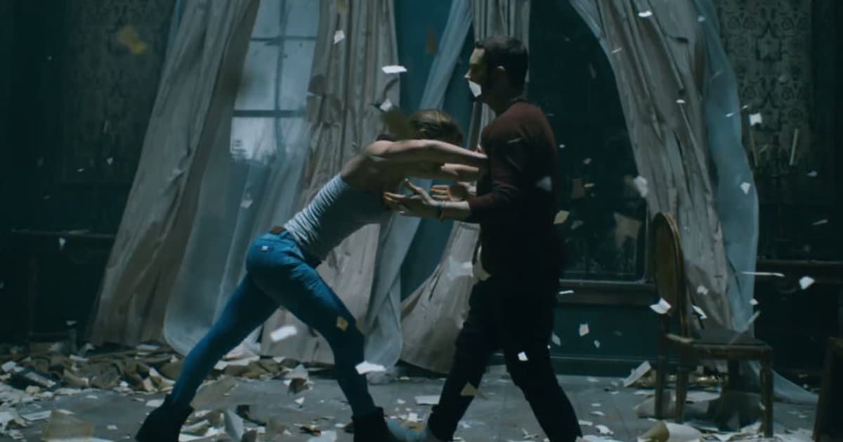 Eminem zverejnil klip k „River“ aj s Edom Sheeranom