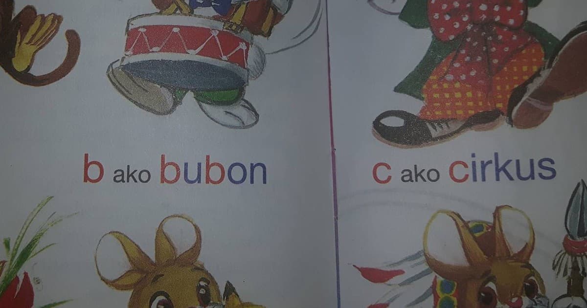 Miška sa s deťmi učila abecedu. Keď im chcela vysvetliť A, neverila svojim očiam