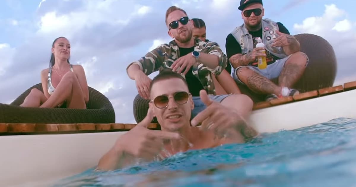 Kali, Čis T a Mišo Biely v letnej novinke „Je To Ako Má Byť“