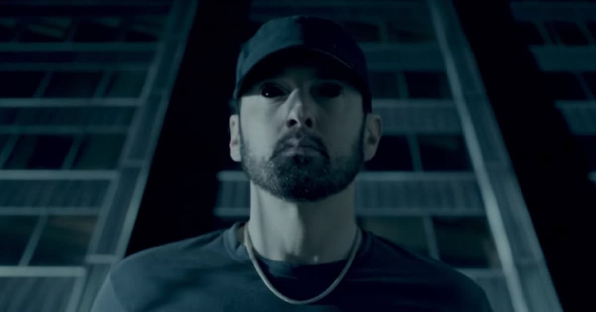 Eminem zverejnil prvý videoklip z nového albumu Kamikaze