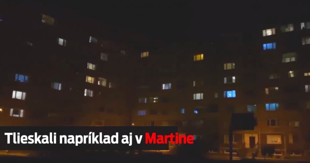 Slováci vychádzajú na balkóny a potleskom ďakujú zdravotníkom! Takto to vyzeralo v Žiline, Martine a v Prievidzi