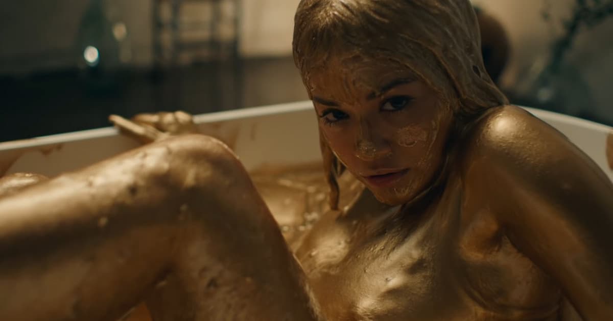Rita Ora je v novom klipe neskutočne sexy. Takto si ju ešte nevidel!