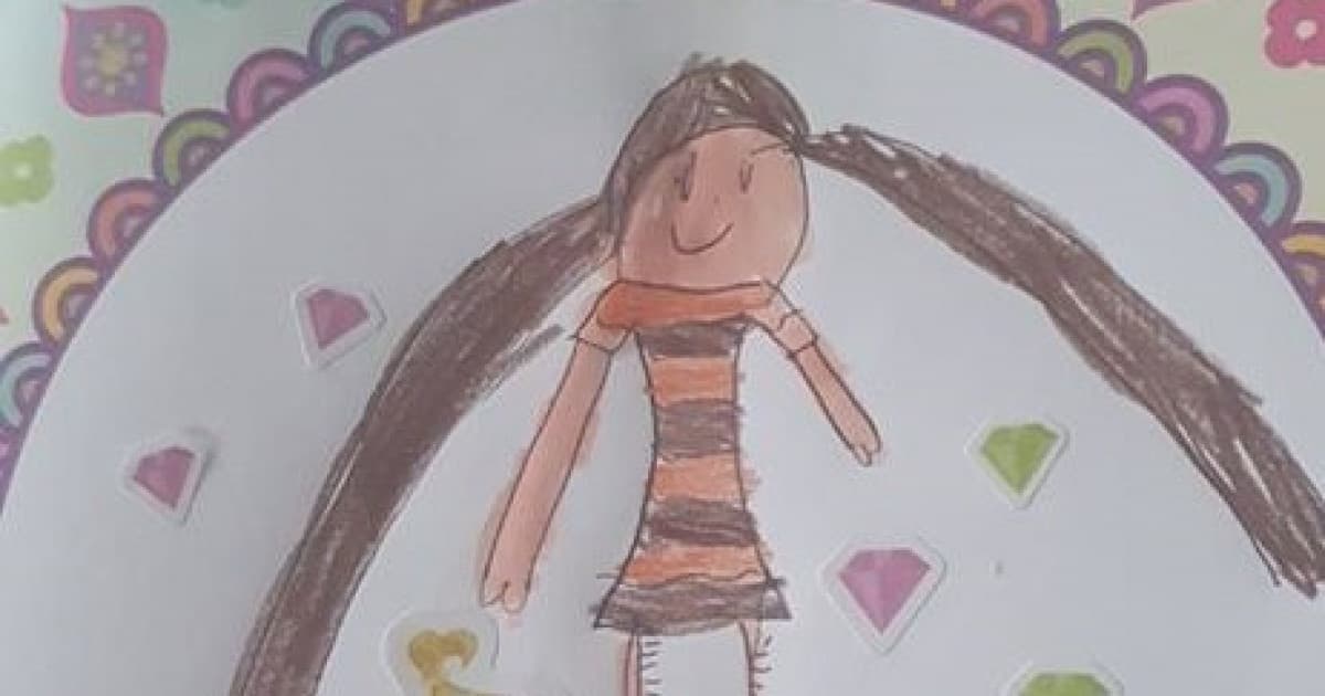 5-ročná Mia nakreslila svoju mamu. Jej veselý obrázok bol však až príliš detailný