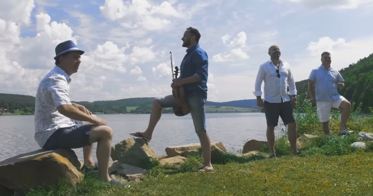 Kandráčovci zverejnili novú veselú letnú pesničku „Do rána hraj“