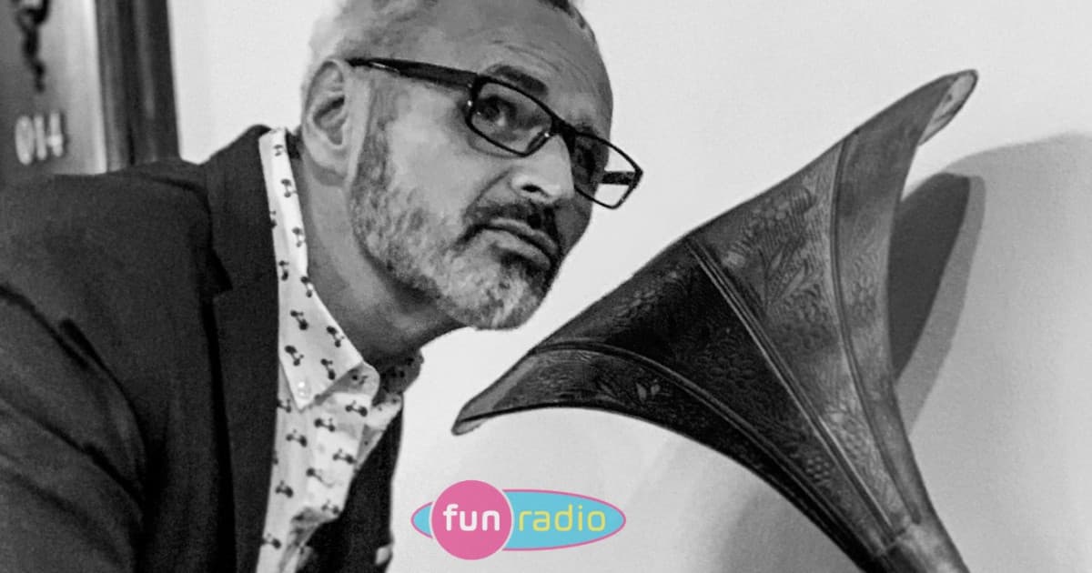Náš DJ Carlo posiela nový mix plný tanečnej hudby. Hýb sa aj v tom lockdowne!