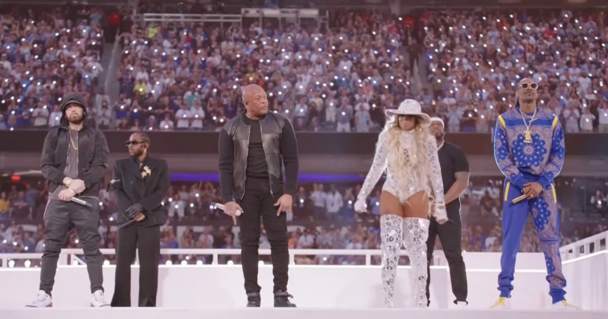 Dr. Dre, Snoop Dogg, Eminem či 50 Cent. Najlepšia HALFTIME SHOW všetkých čias?