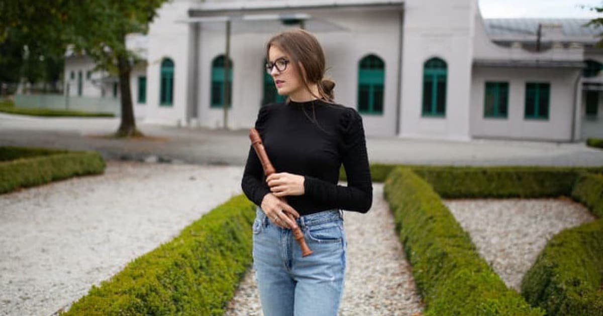 Speváčka Martina Bačová predstavuje chytľavý singel „Slovíčka“