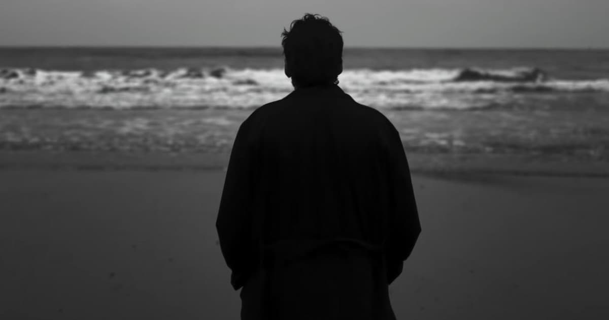 Depeche Mode predstavili videoklip “Before We Drown”