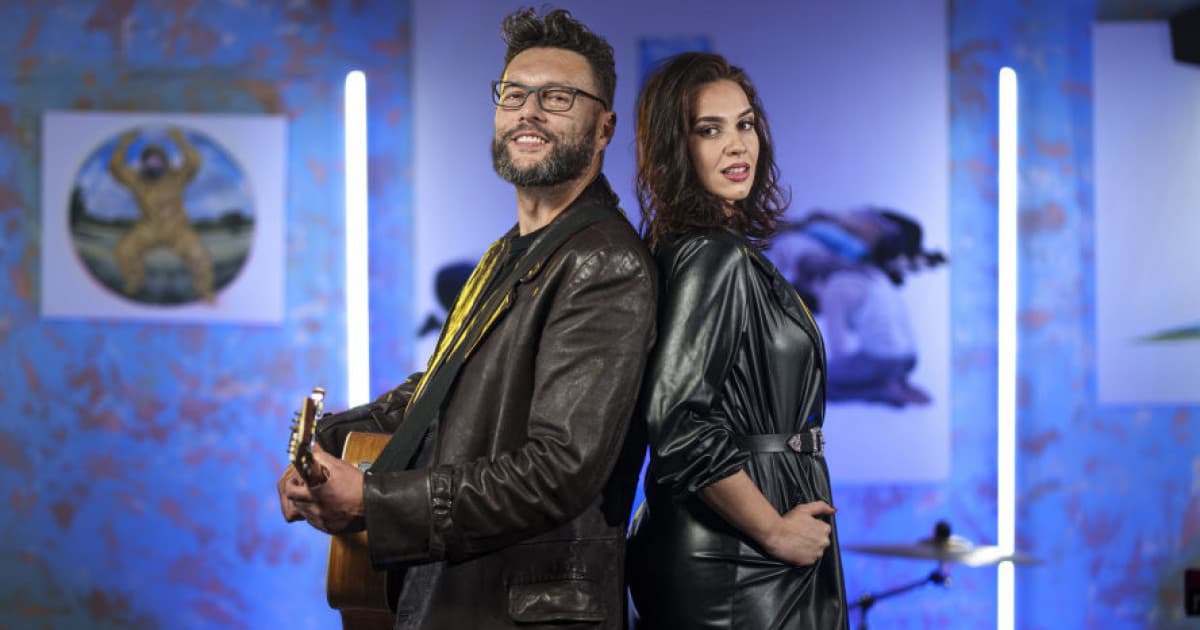 Smola a Hrušky predstavujú nový duet "Náš vzťah" spoločne s Nikou Barlak