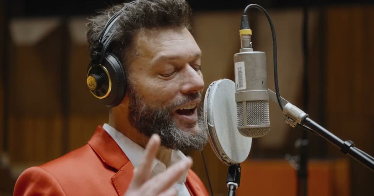 Smola a Hrušky a ich krásna vianočná skladba aj s orchestrom