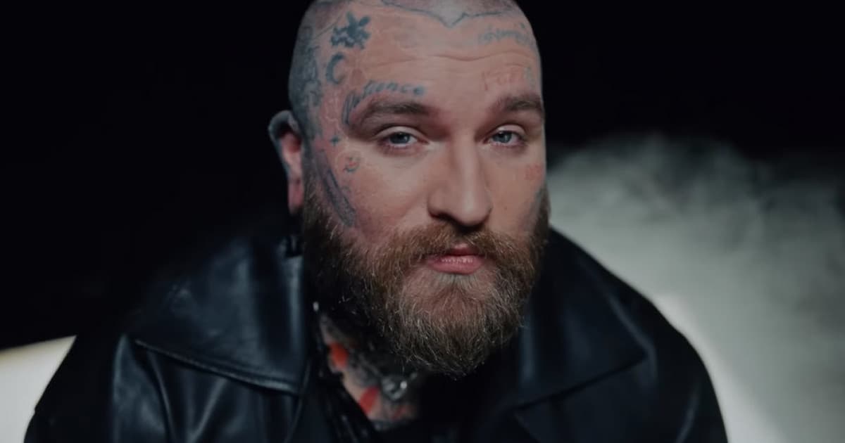 Teddy Swims vydal klip ku krásnej balade „Are You Even Real“