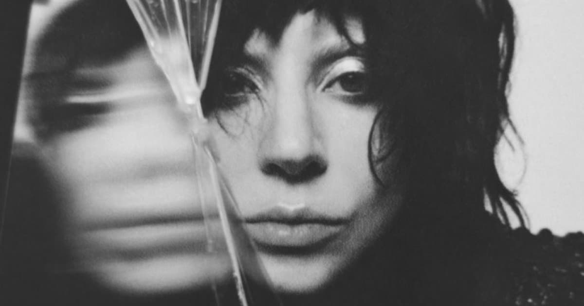 Lady Gaga sa vracia k popu, vydala nový album MAYHEM