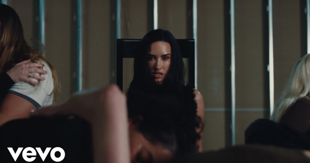 Demi Lovato prichádza s novinkou “Kiss”
