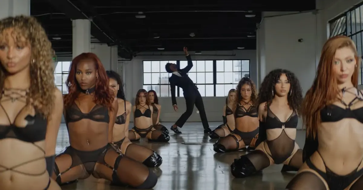 Jason Derulo vypustil nový oficiálny videoklip "Sexy For Me"