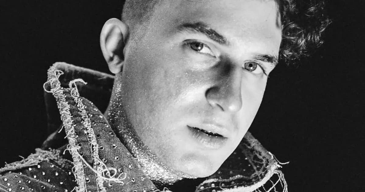 The Curly Simon prichádza s novinkou „Nebudeme plakať“