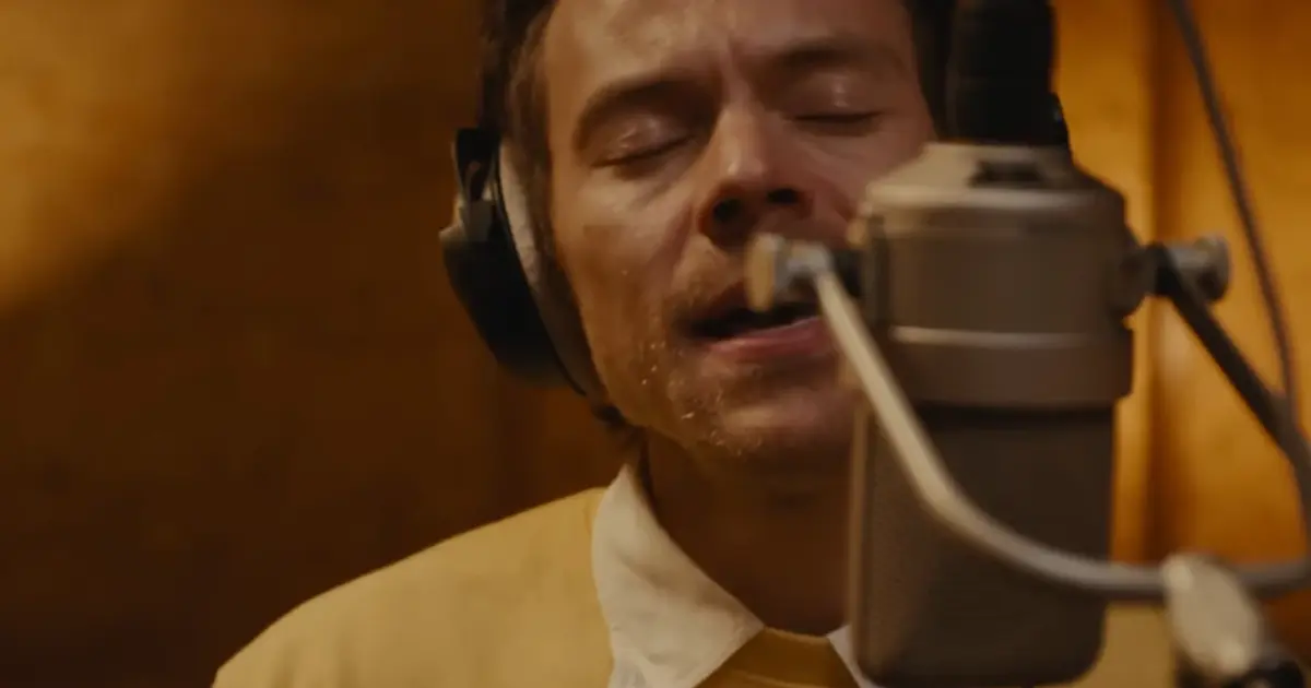 Harry Styles opäť prekvapil: vydal intímne live session z Berlína